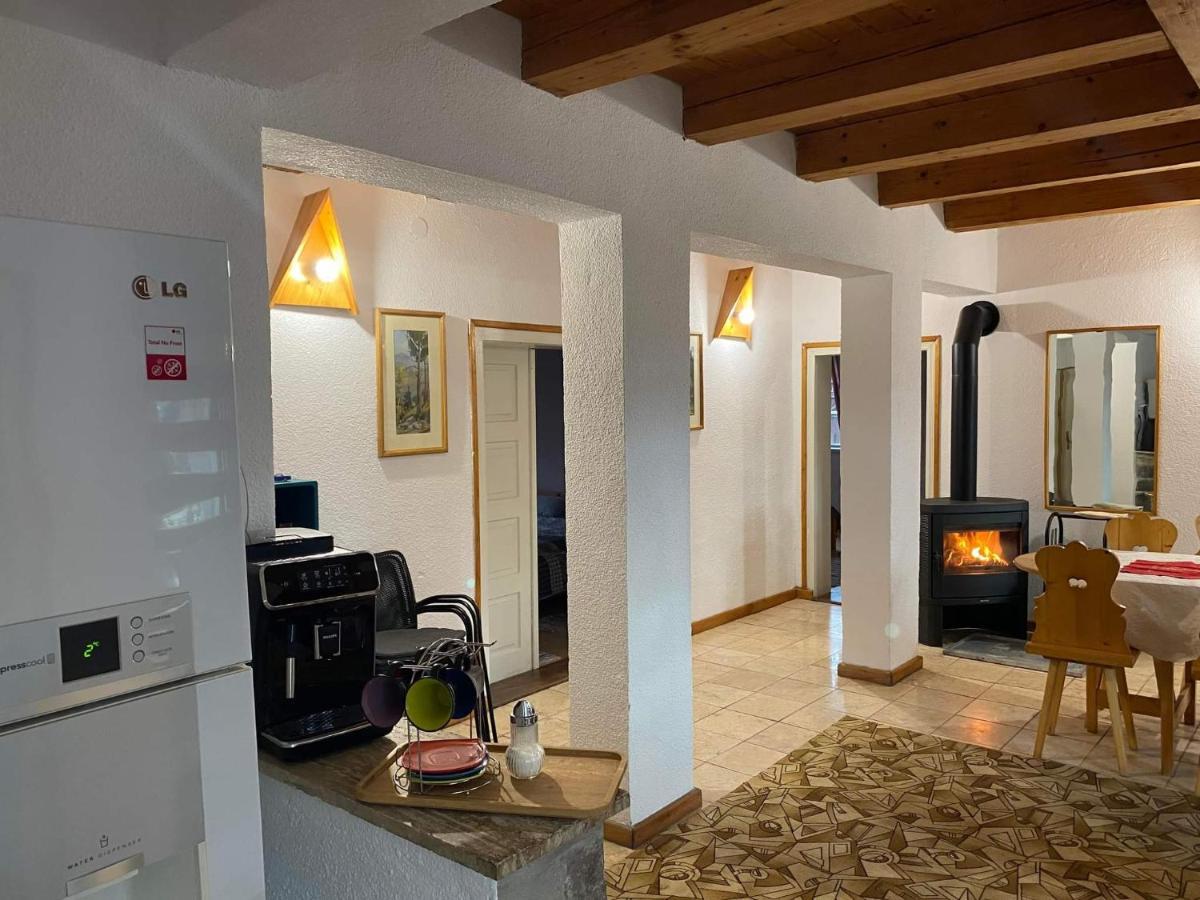 Casa Bucataria Fonix Hotell Praid Exteriör bild