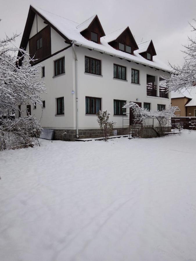 Casa Bucataria Fonix Hotell Praid Exteriör bild