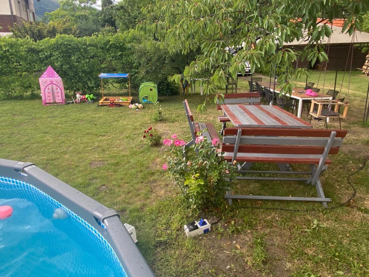 Casa Bucataria Fonix Hotell Praid Exteriör bild